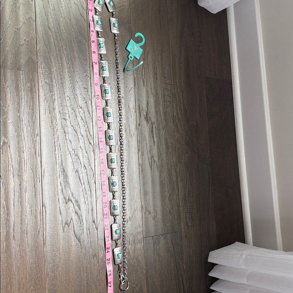 American Bison chain belt,silvertone rectangles w/ faux turquoise stones,trendy - Picture 3 of 5